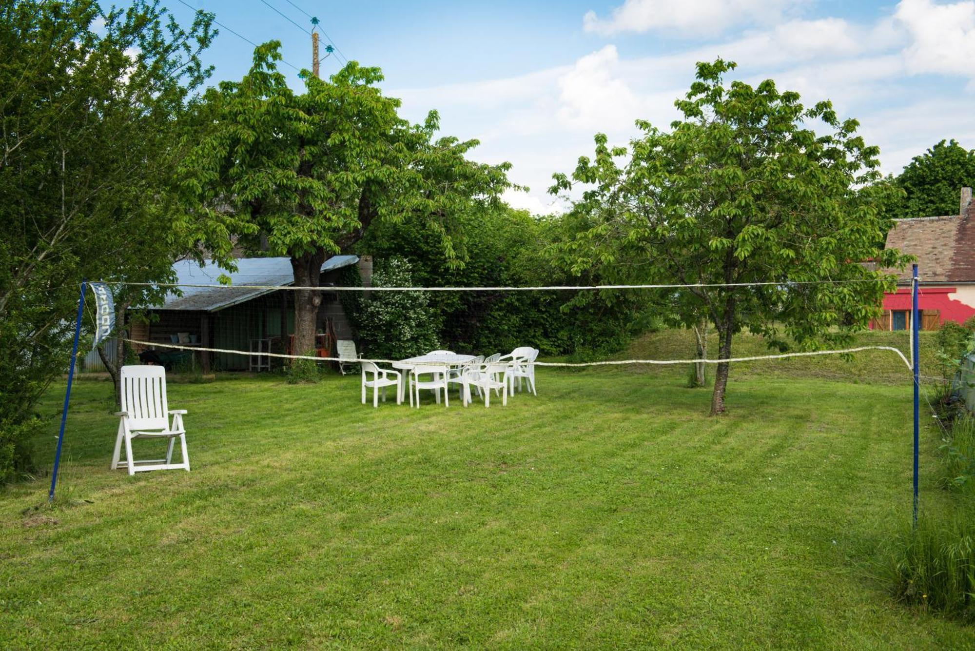 Au Bonheur Des Retrouvailles Denonville Exterior foto