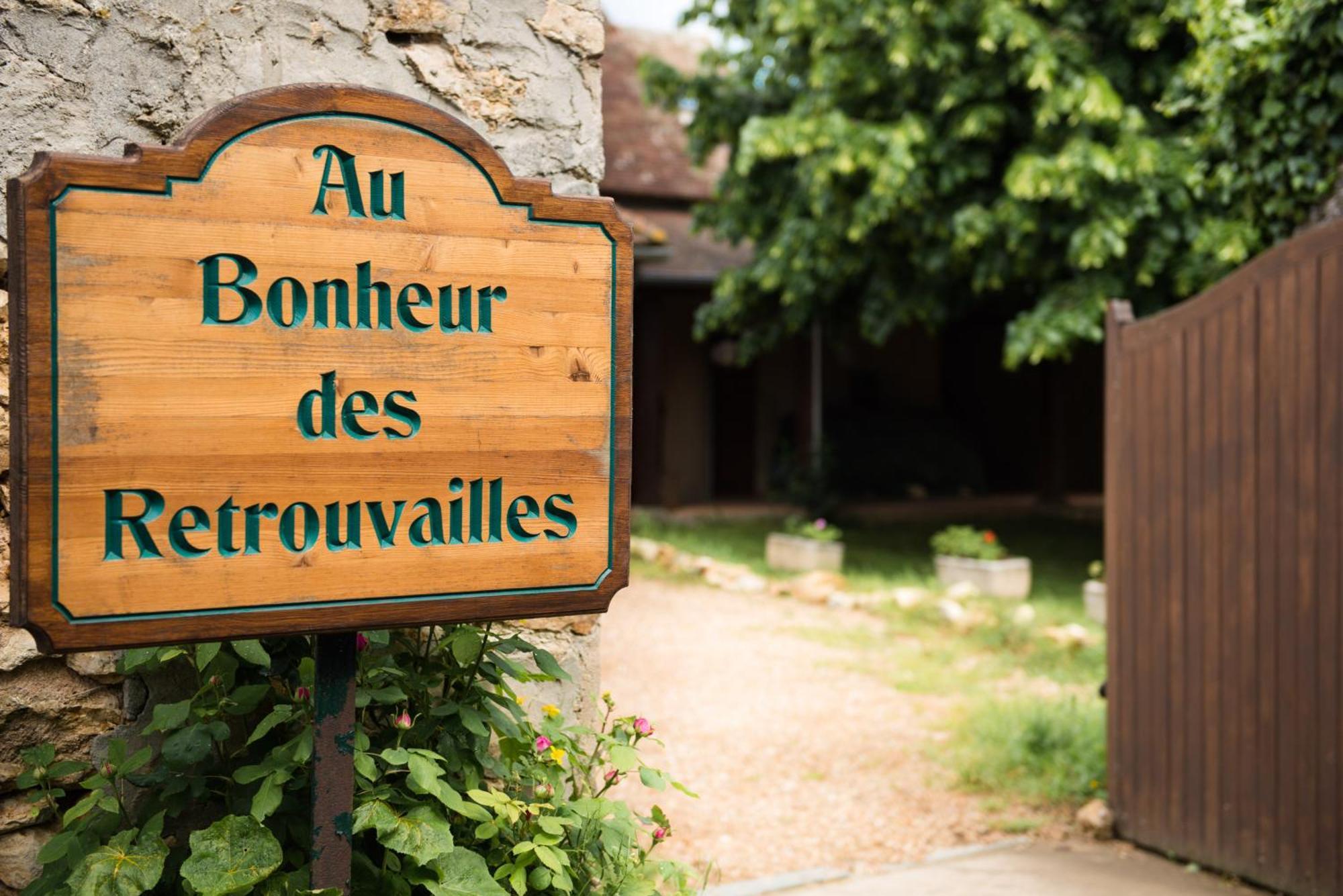 Au Bonheur Des Retrouvailles Denonville Exterior foto